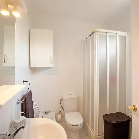 بيت للعطل House In Near Sandy